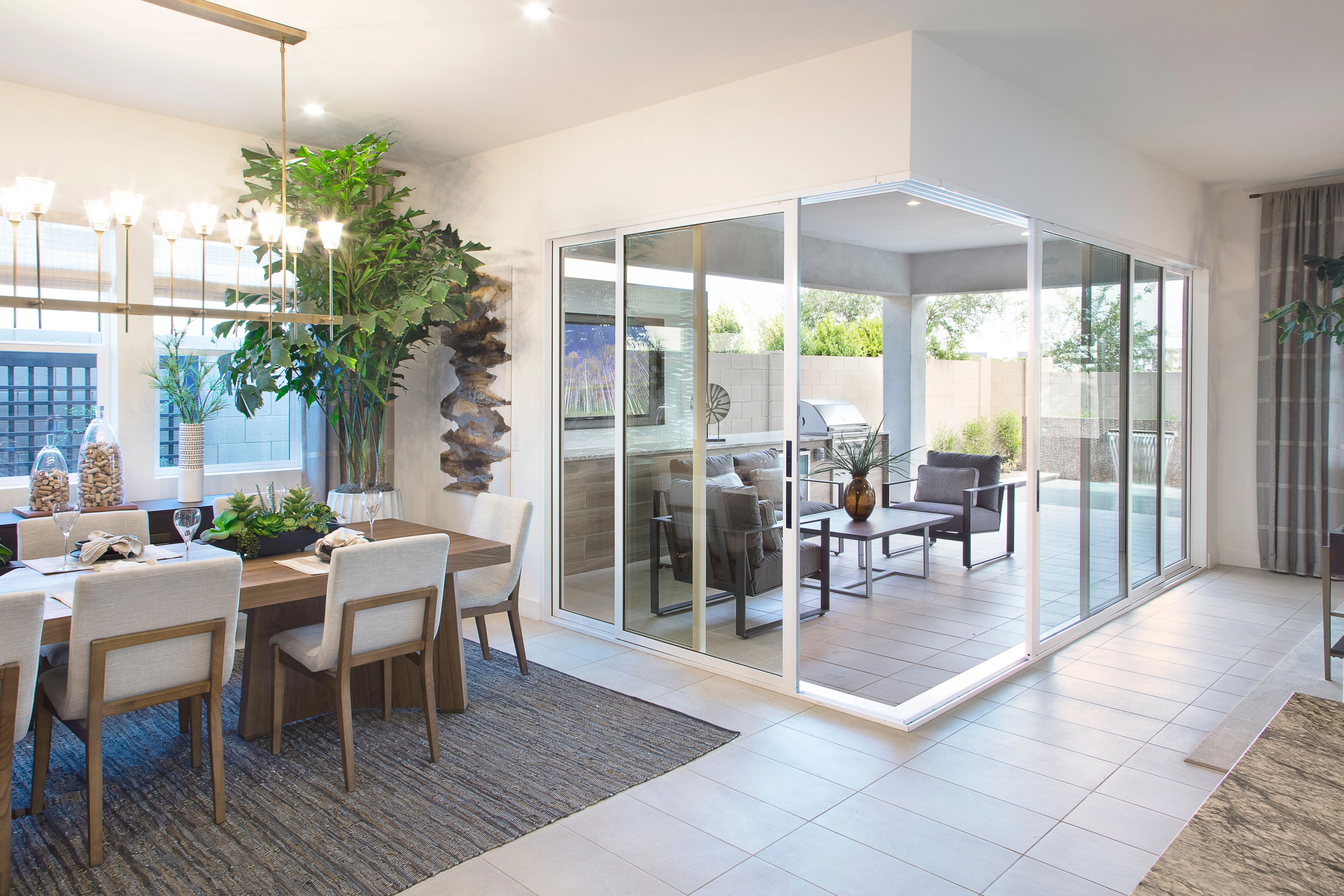 VX350 Moving Glass Walls window